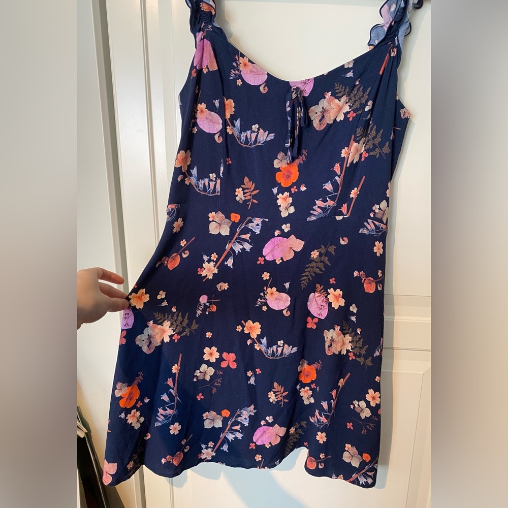 Aritzia Sunday Best Floral Mini Dress Navy Blue Sz 6 - Picture 4 of 7